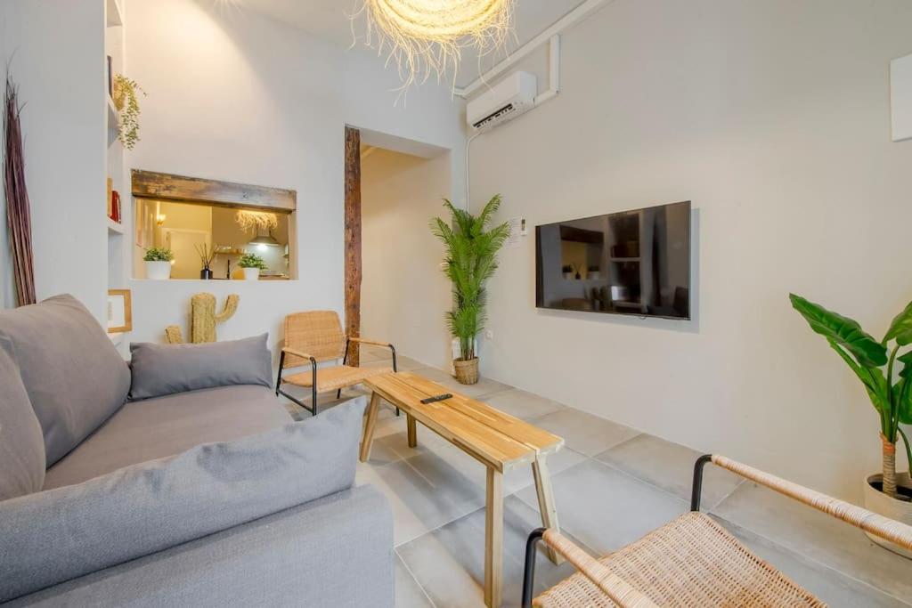 Apartmán Cool Deluxe Interior Design A 2 Min De Gran Via Madrid Exteriér fotografie